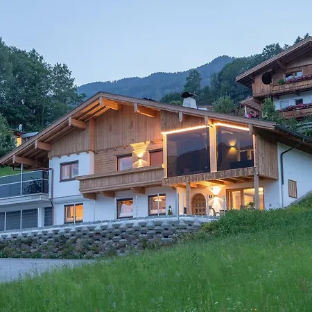 Bergzeit Mit Sauna&wellness * Fuegenberg